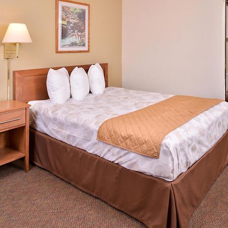 Americas Best Value Inn Missouri Valley Zewnętrze zdjęcie