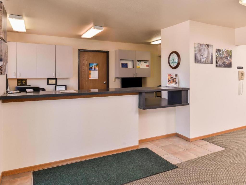 Americas Best Value Inn Missouri Valley Zewnętrze zdjęcie